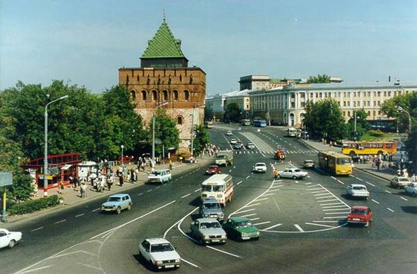 По Нижнему Новгороду - фото